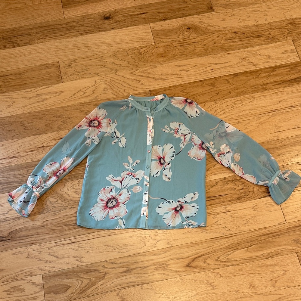 Ann Taylor Floral Button-Up Blouse